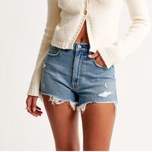 Abercrombie & fitch high rise mom short